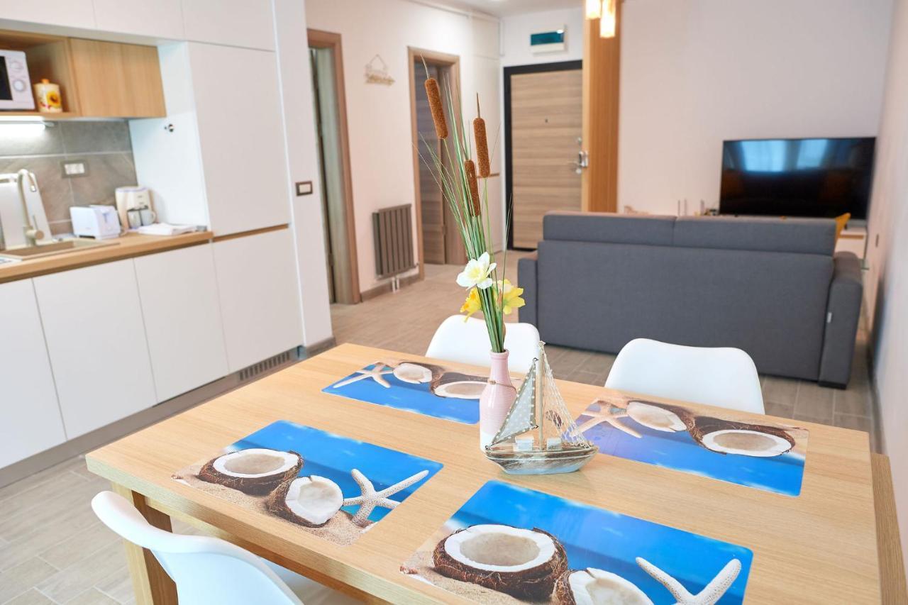 Opal Luxury Apartment 92 Spa N Pool Beach Resort Navodari Luaran gambar